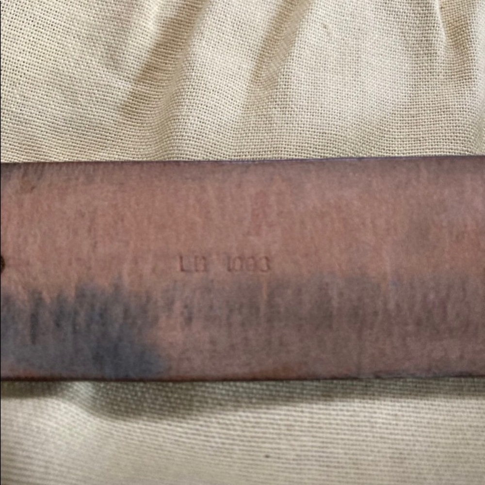 Louis Viitton - Picture 5 of 10